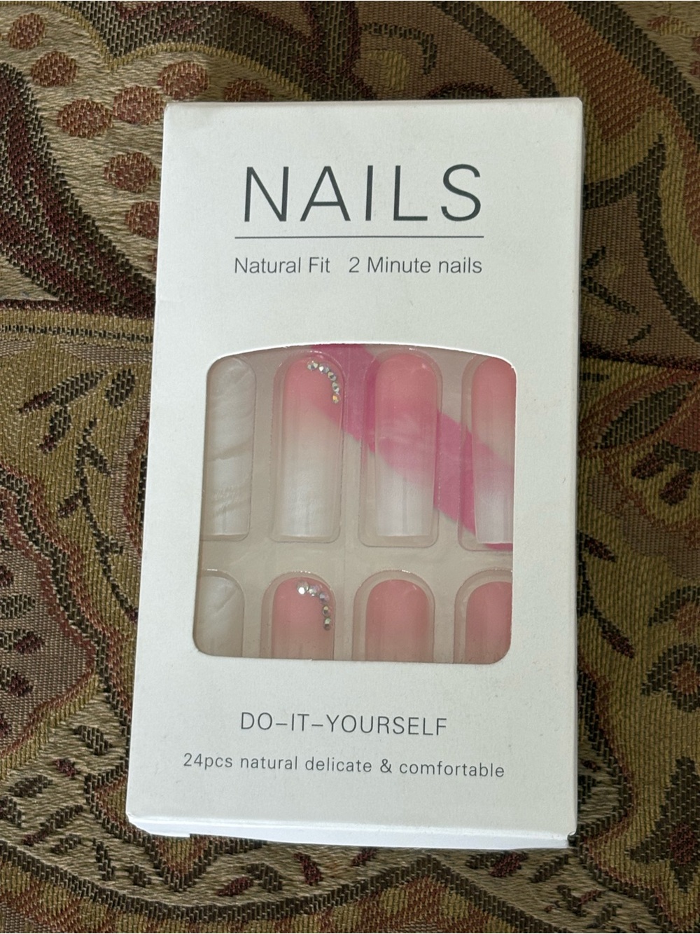 Nails Pink & White Press-On Nail Set -